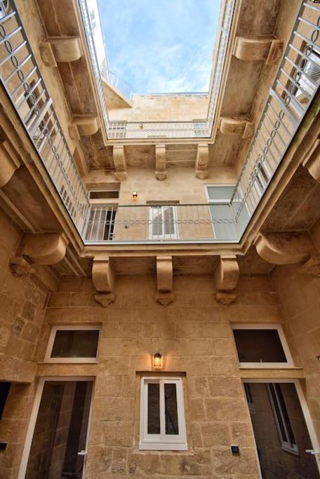 Vallettastay Old Lodge Apartment 3 Εξωτερικό φωτογραφία