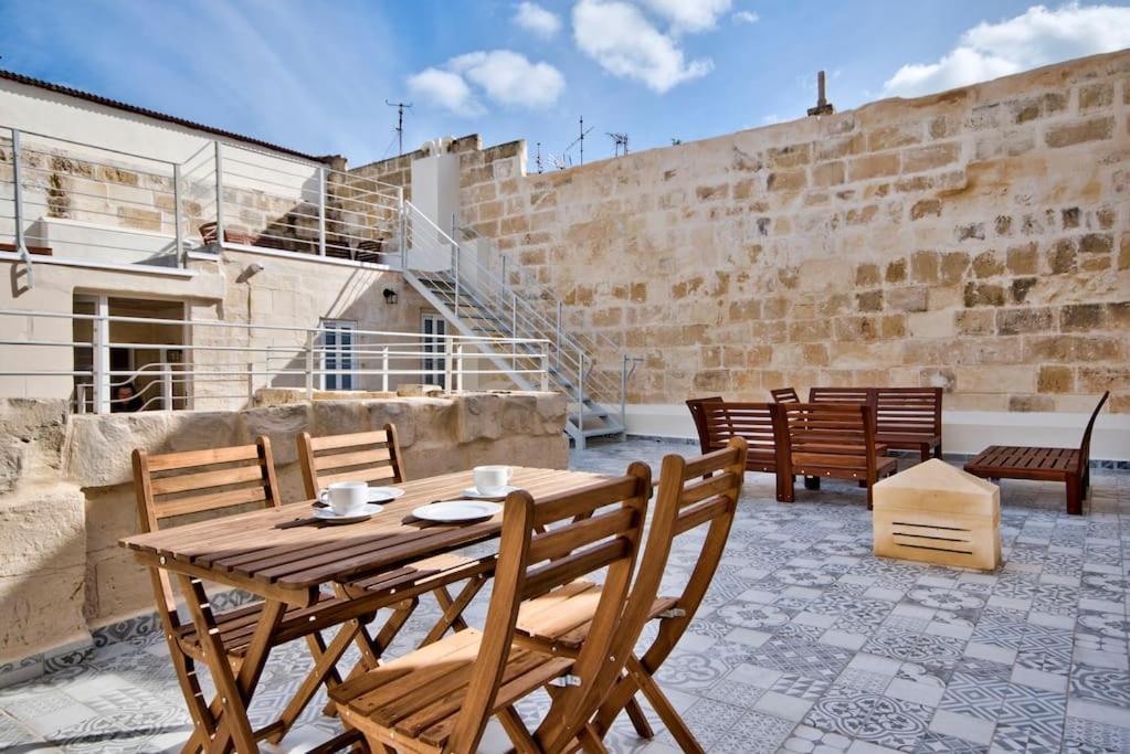 Vallettastay Old Lodge Apartment 3 Εξωτερικό φωτογραφία